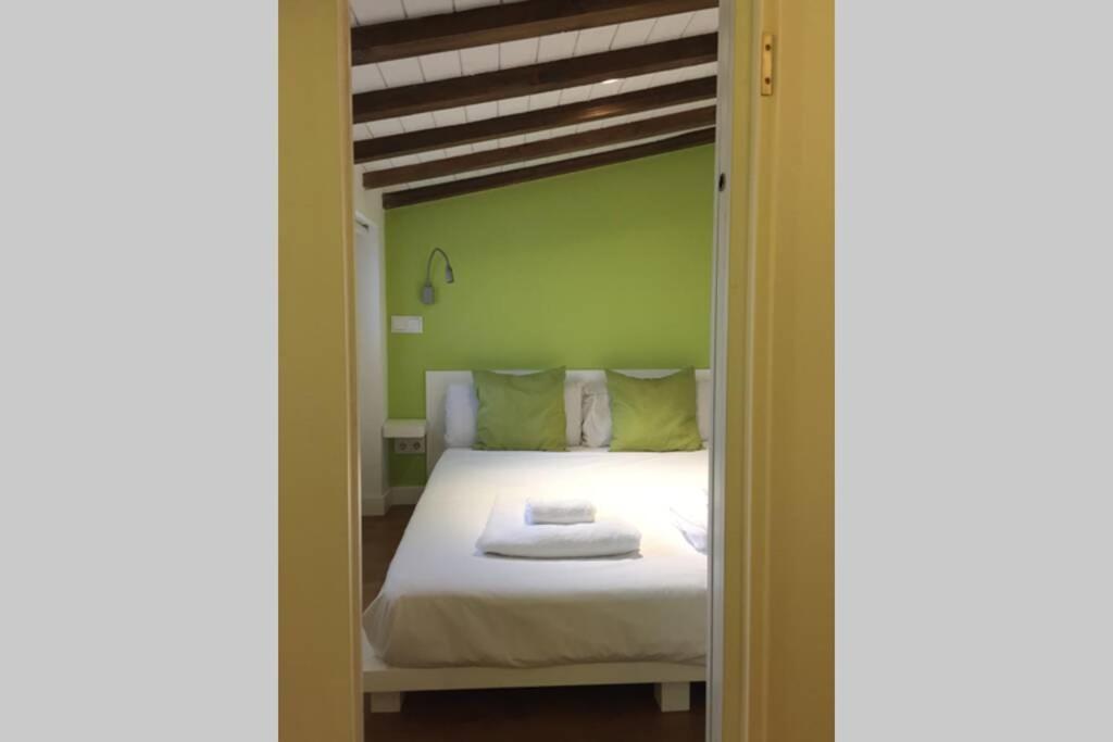 Ferienwohnung Plaza Mayor-Acogedor Apartamento En Edificio Historico Del Centro-Wifi Madrid Exterior foto
